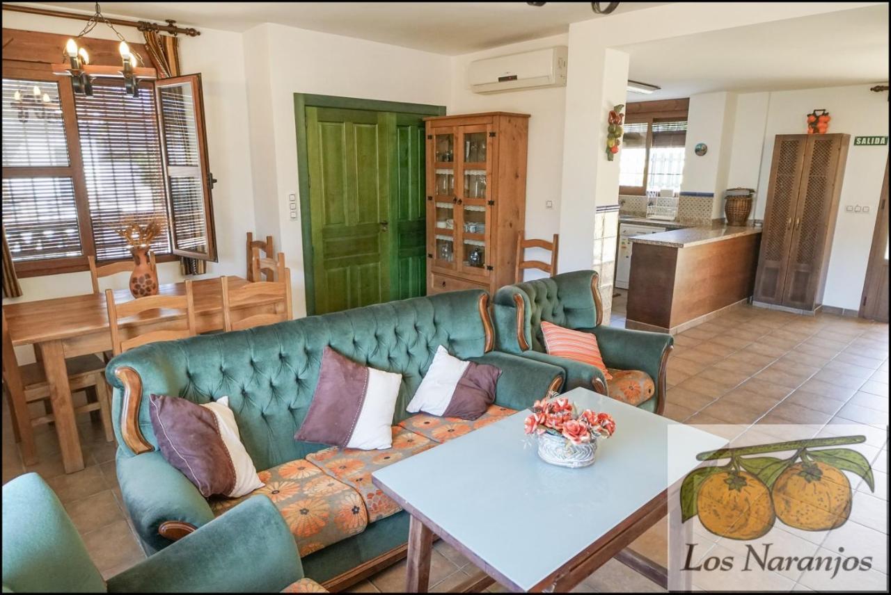 Hostal Y Apartamento Rural Los Naranjos Melegis エクステリア 写真