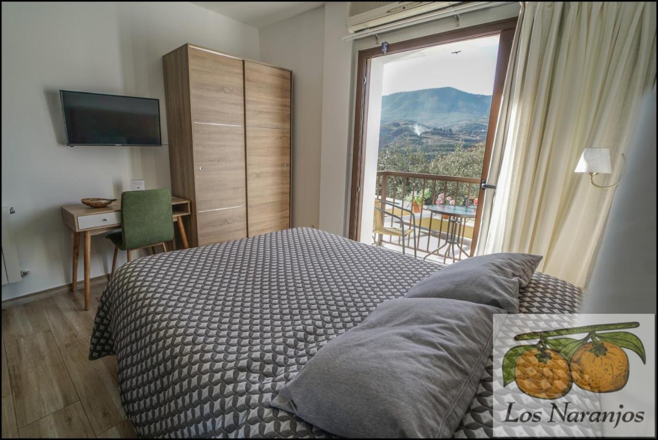 Hostal Y Apartamento Rural Los Naranjos Melegis エクステリア 写真